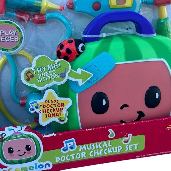 CoComelon MUSICAL DOCTOR CHECKUP Toy SET New - Picture 3 of 4